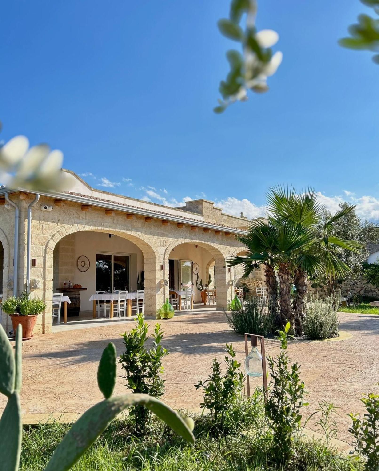 Relais Tenuta Campì Martano Exterior foto